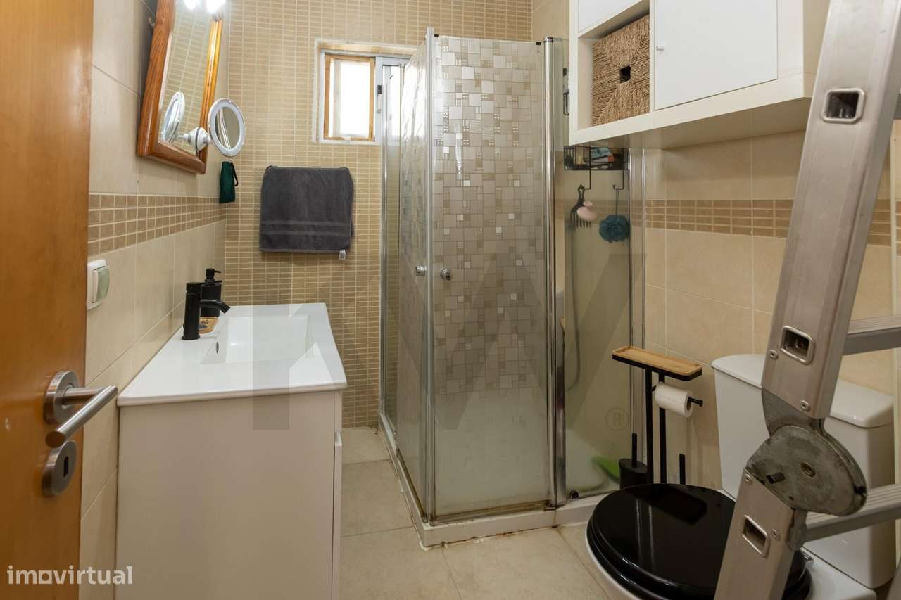 Apartamento T3 no Centro da Moita, Setúbal-5
