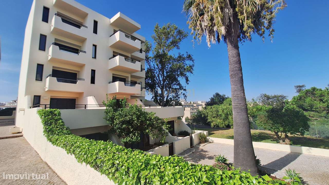 Apartamento com Vista mar e piscina em Albufeira - Grande imagem: 4/25