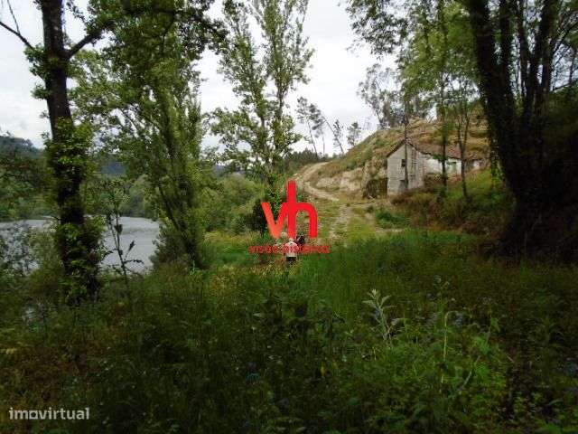 Quinta Magnifica Em Amarante Com Frente Rio e Possibilidade de Ancorad-17