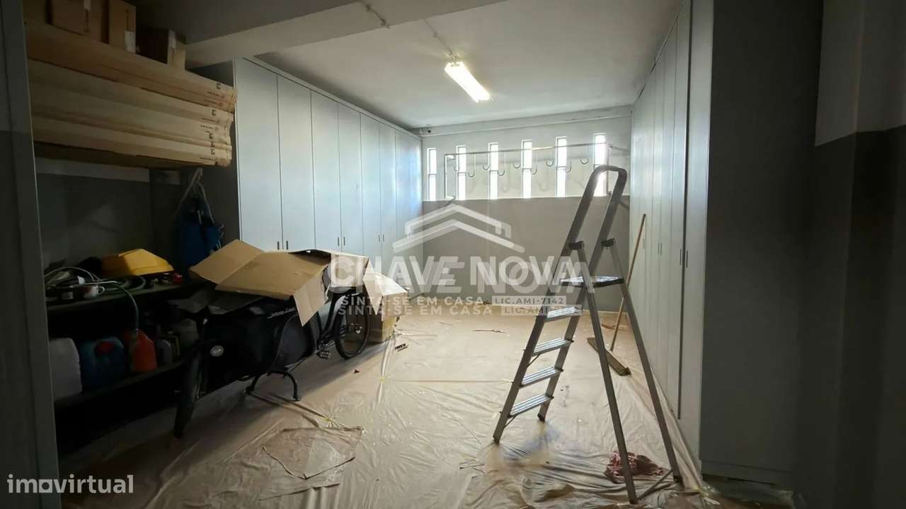 Garagem Fechada c/ 112m em Canidelo (Praias) - Grande imagem: 5/10