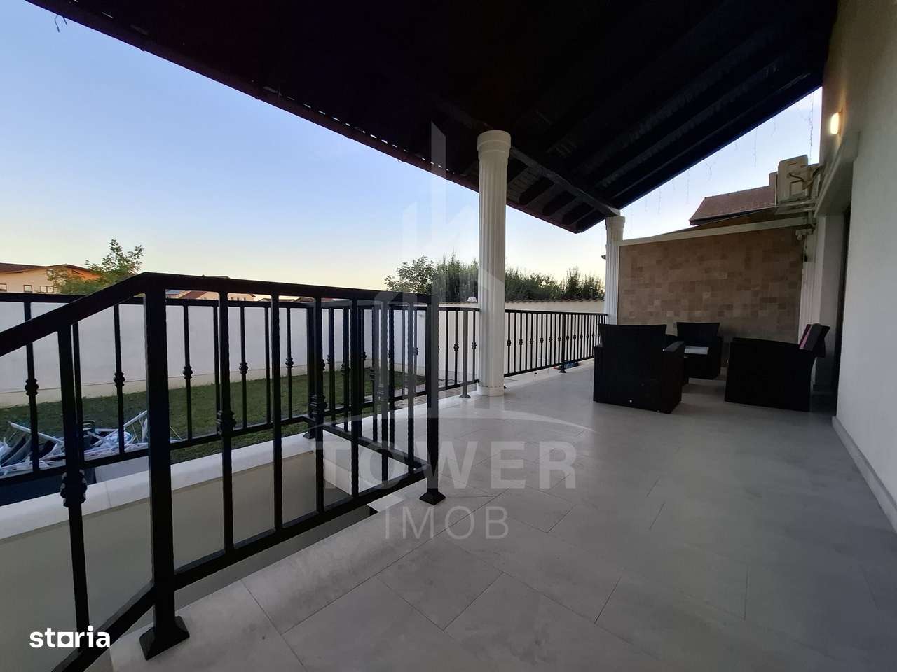 Casă de lux de vânzare – Cartierul Tineretului - Imagine principală: 3/20