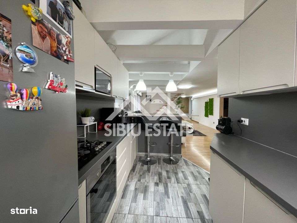 Apartament de vanzare, cu 4 camere,  82.4 mp. -Calea Cisnadiei (Ciresi - Imagine principală: 4/20