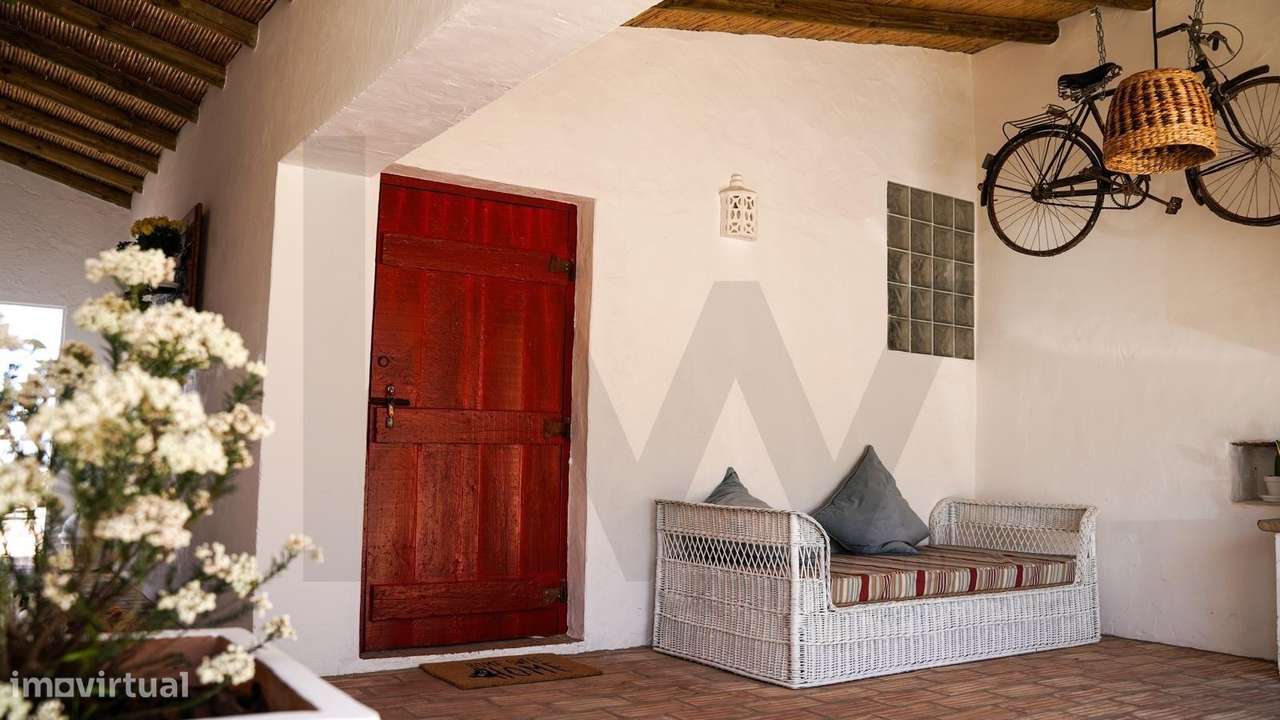 Onde o Azul do Mar Encontra o Barrocal: O Seu Refúgio Exclusivo em San - Grande imagem: 2/50