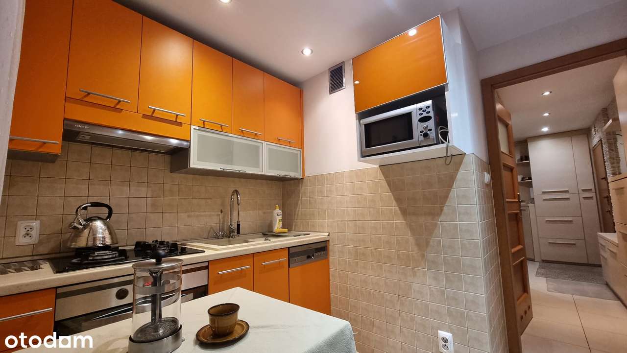 Atrakcyjne mieszkanie na 1 piętrze Os. Jana-10