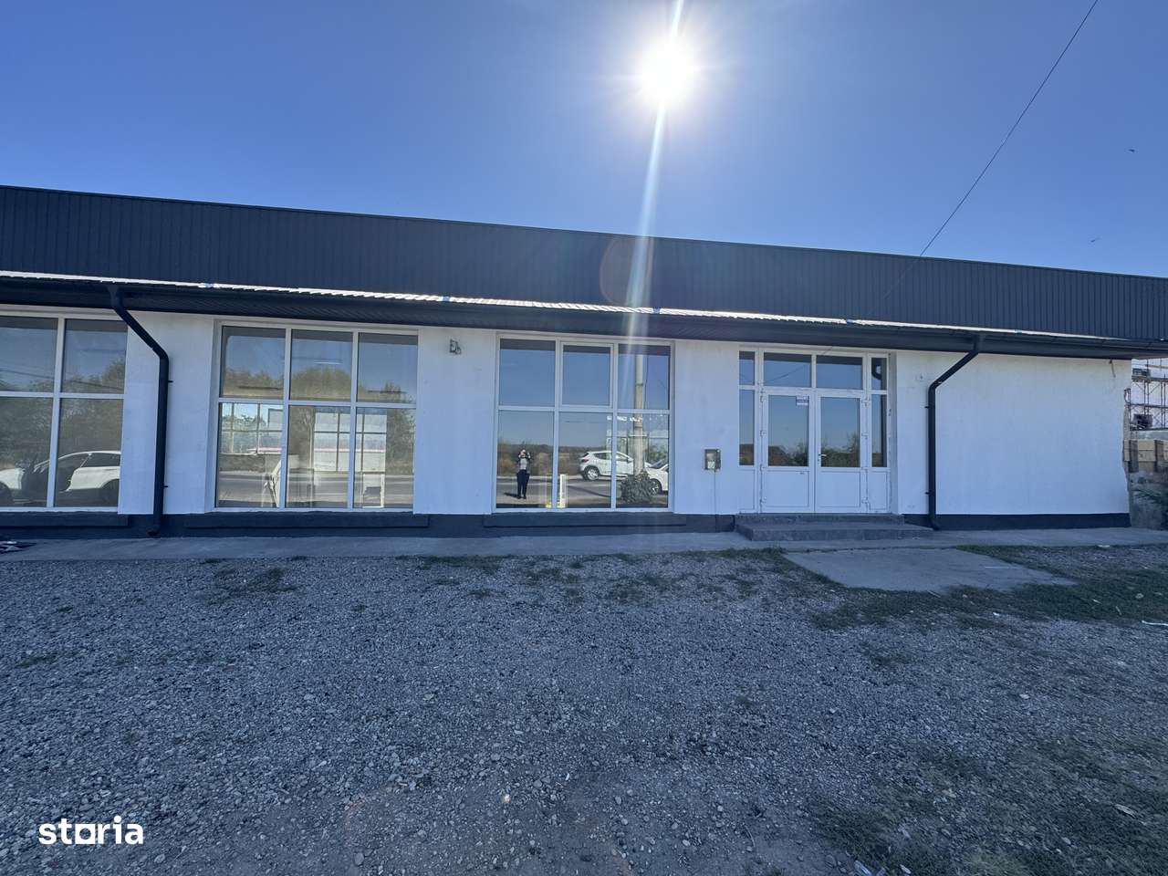 Spatiu comercial in intersectia cu  Slatioara cu acces din DN 65 - Imagine principală: 4/18