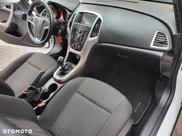 Opel Astra 1.4 Turbo Sports Tourer - 11