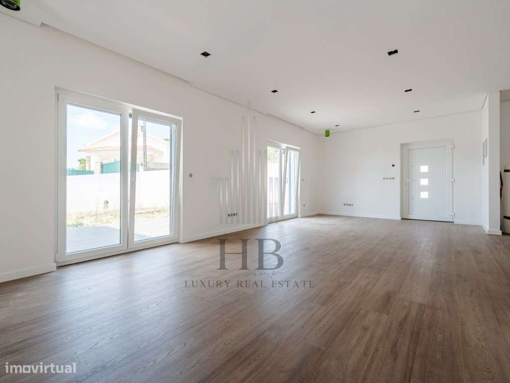 Exclusiva Moradia T3 Térrea com Jardim Privativo e Vista Serra |Fai...-25