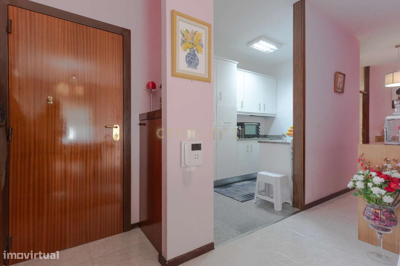 T2 com Vista Mar no 6.º Andar | Matosinhos Sul-6