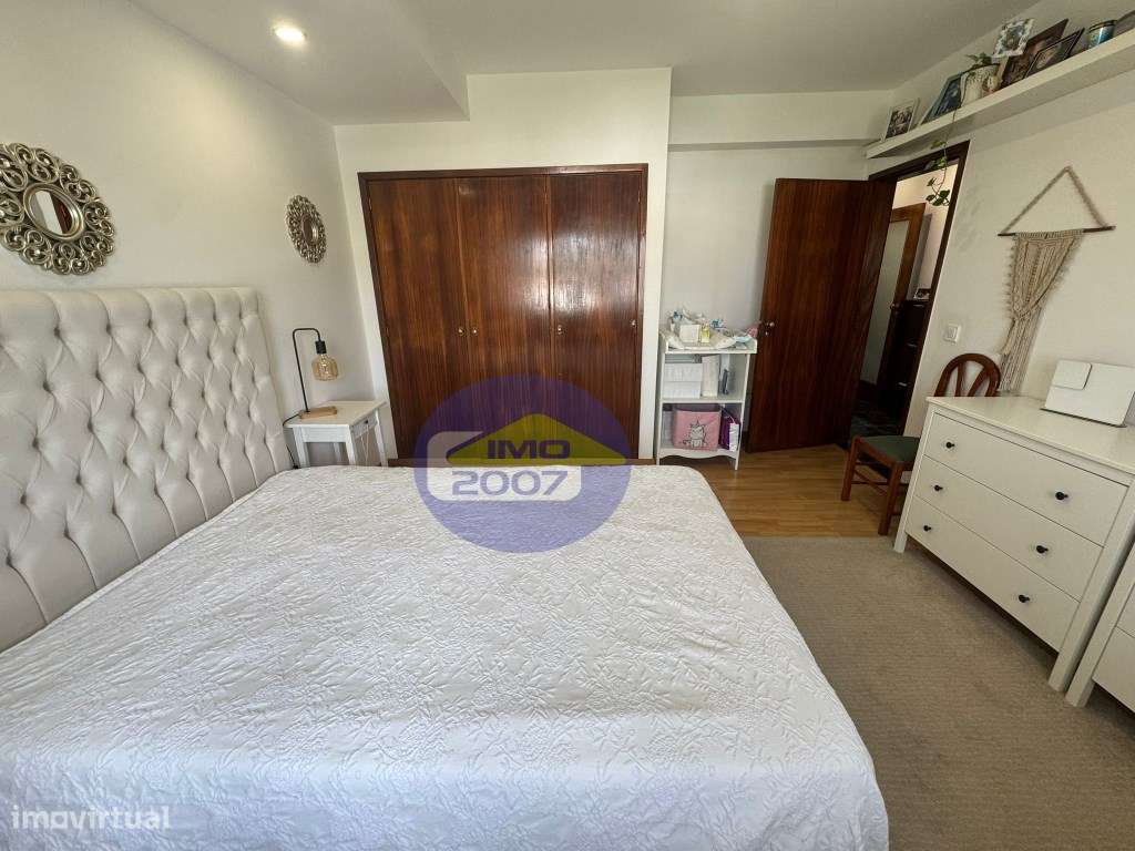 Apartamento T3 em São Paio de Oleiros-14