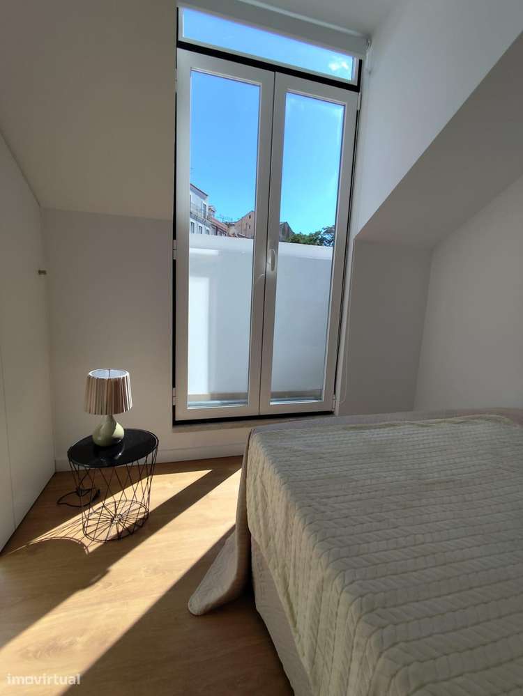 T2 totalmente remodelado em São Vicente-13