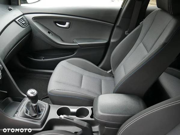 Hyundai I30 1.4 Premium - 28