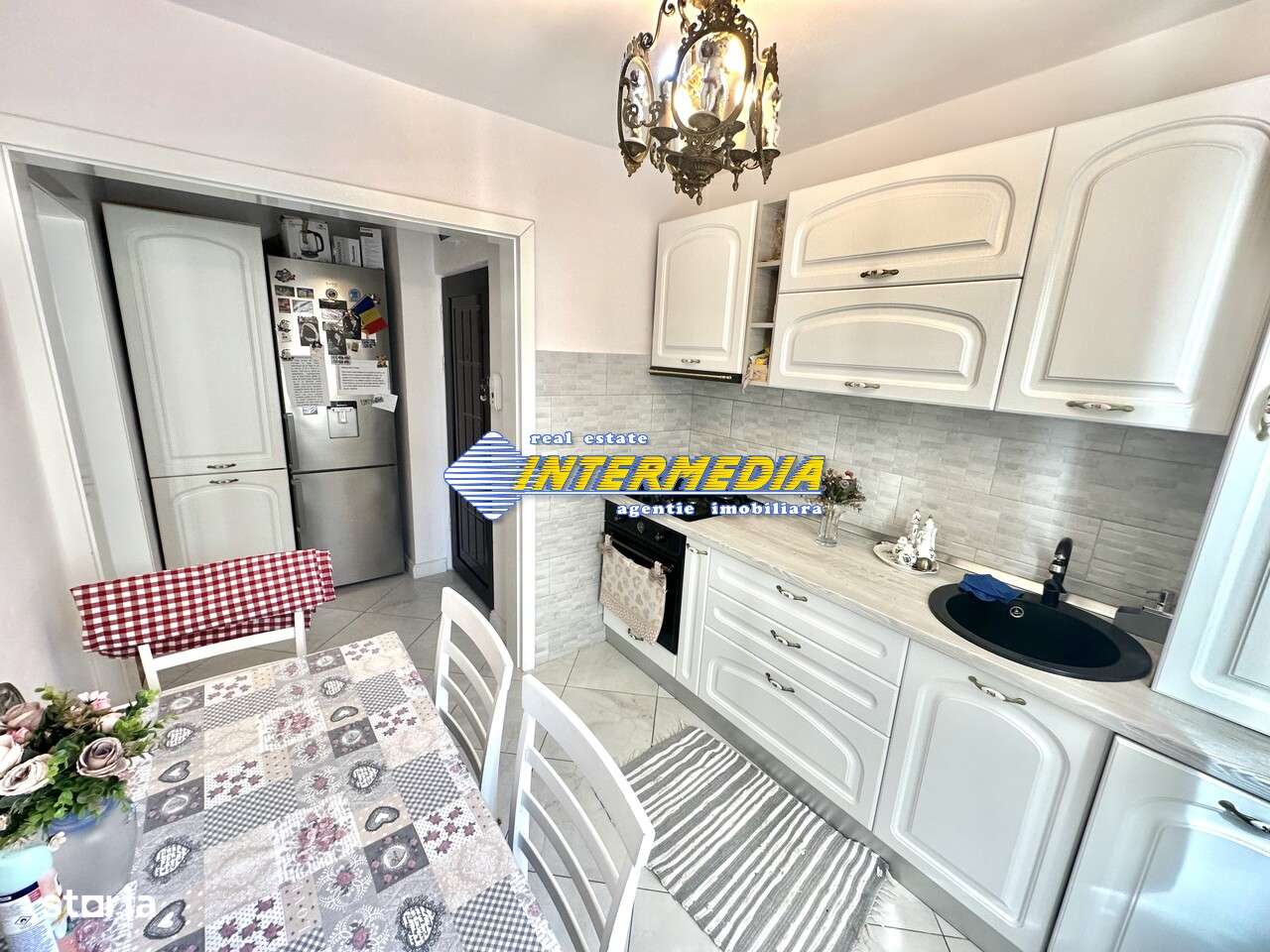 Apartament cu 2 camere de închiriat mobilat și utilat nou etaj 1 - Imagine principală: 2/10