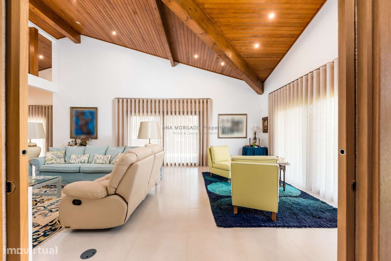 Moradia de Alto Padrão na Marinha Grande – Perto de Leiria e das Praia-9