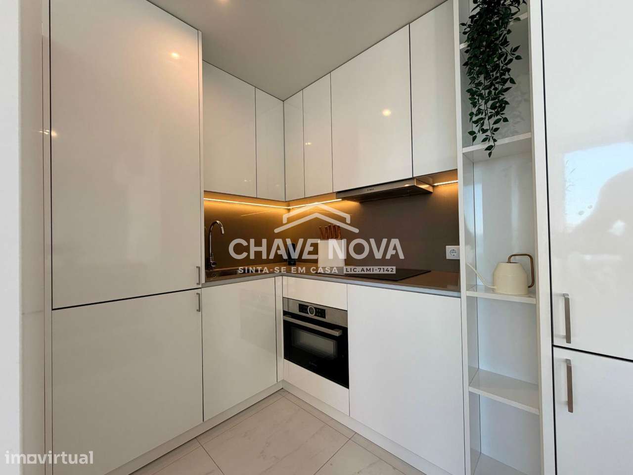 T0 Totalmente Mobilado - Empreendimento Evolution - Grande imagem: 3/15