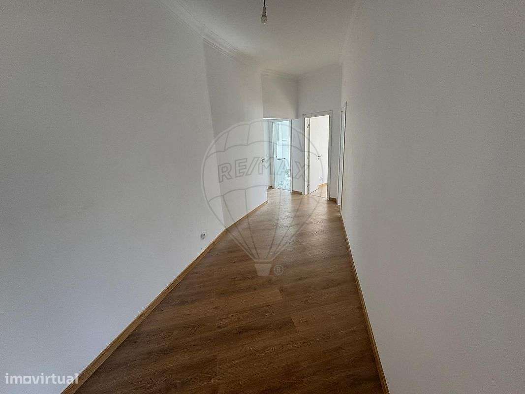 Apartamento T4 para venda - Grande imagem: 2/17