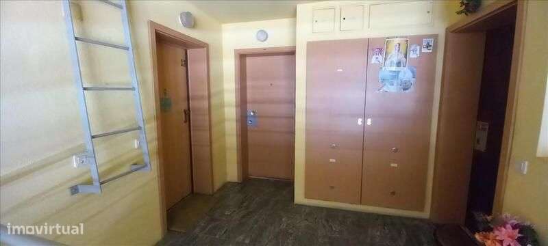 Apartamento T2 em Mina de Água - Grande imagem: 4/17