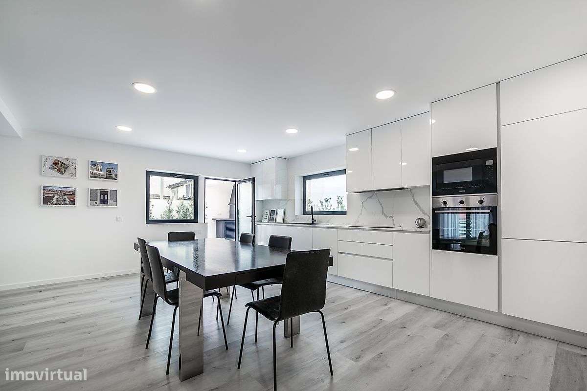 Moradia T4 para arrendamento - Grande imagem: 5/31