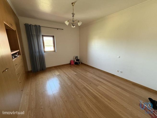 Casa de Campo T4 em Folhadela de 459,00 m2-15