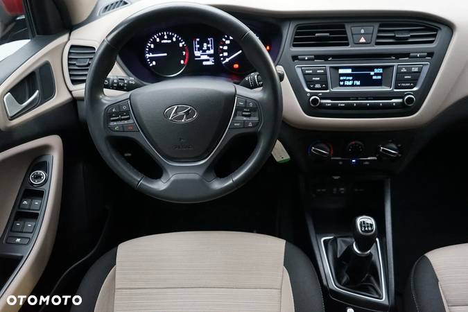 Hyundai i20 1.2 Classic - 24