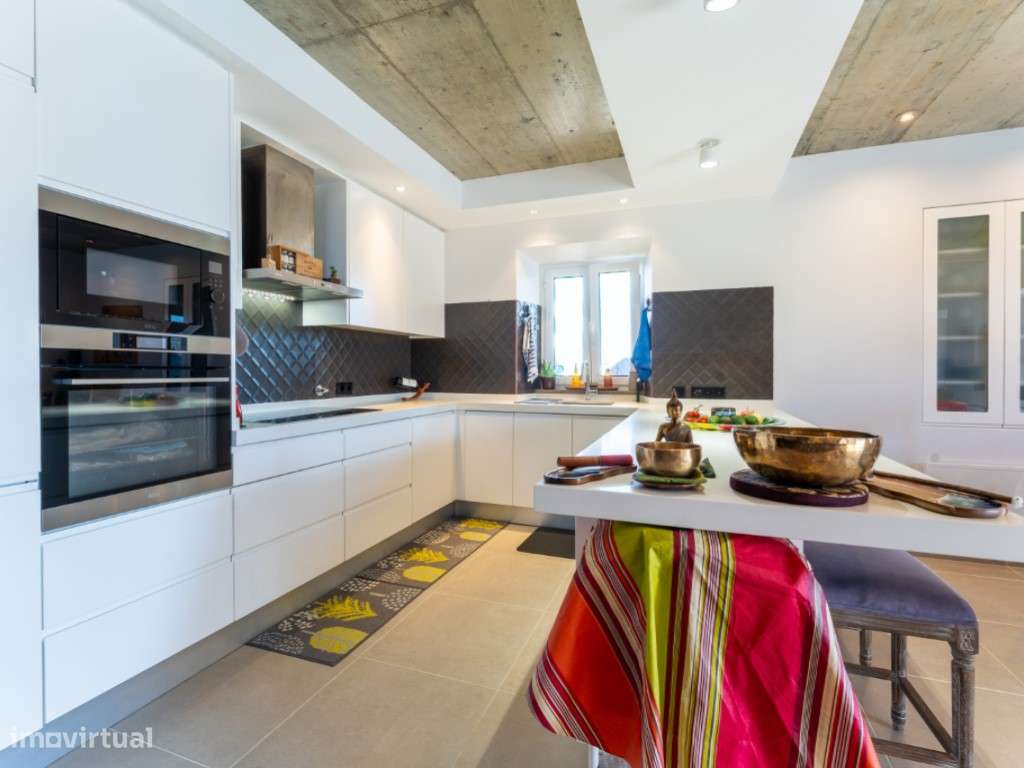 Moradia T3 com Piscina e Próxima do Mar na Serra do Bouro-7