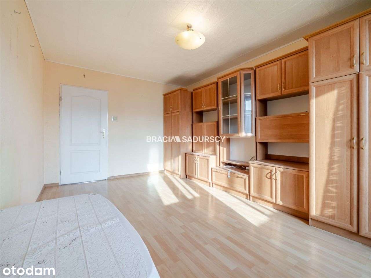 Blisko komunikacji/2 niezależne pokoje/duży balkon-3