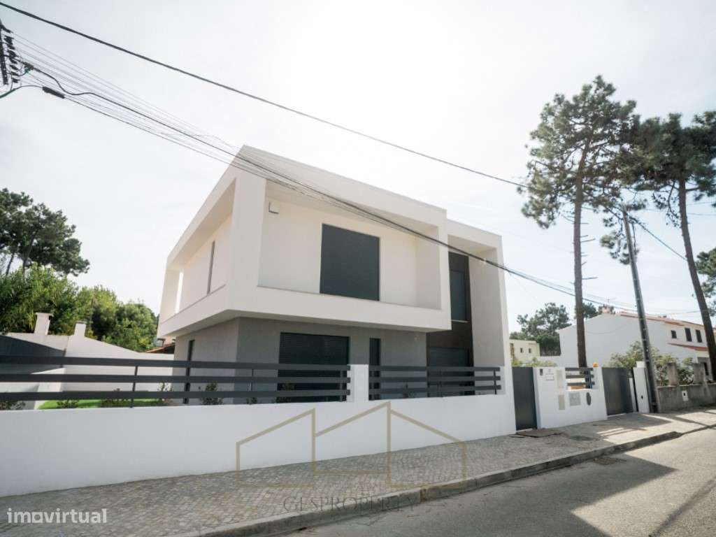 Moradia Isolada T4 com Piscina na Aroeira - Grande imagem: 3/60