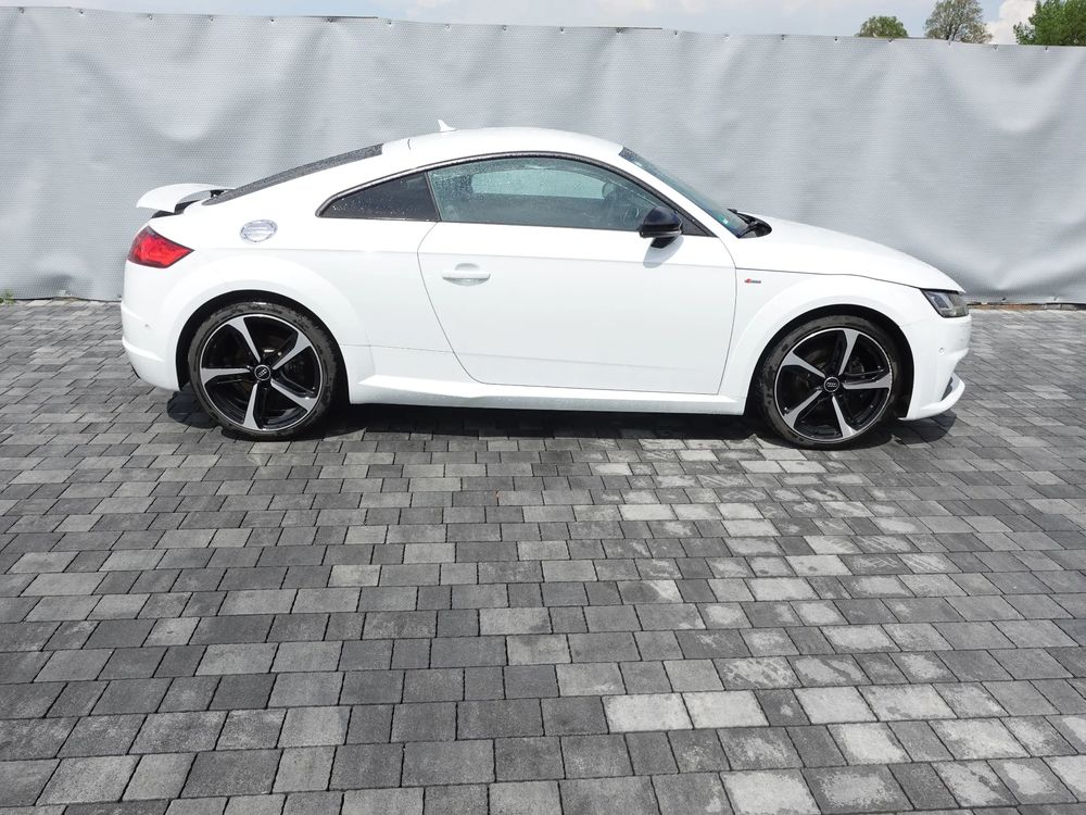 Audi TT 8S 2.0 TFSI Quattro S tronic 2017