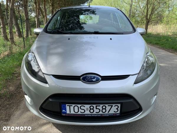 Ford Fiesta - 11