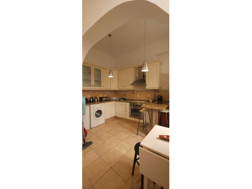 'Exclusivo' Prédio T3, Triplex em 2ª linha de Praia.-8