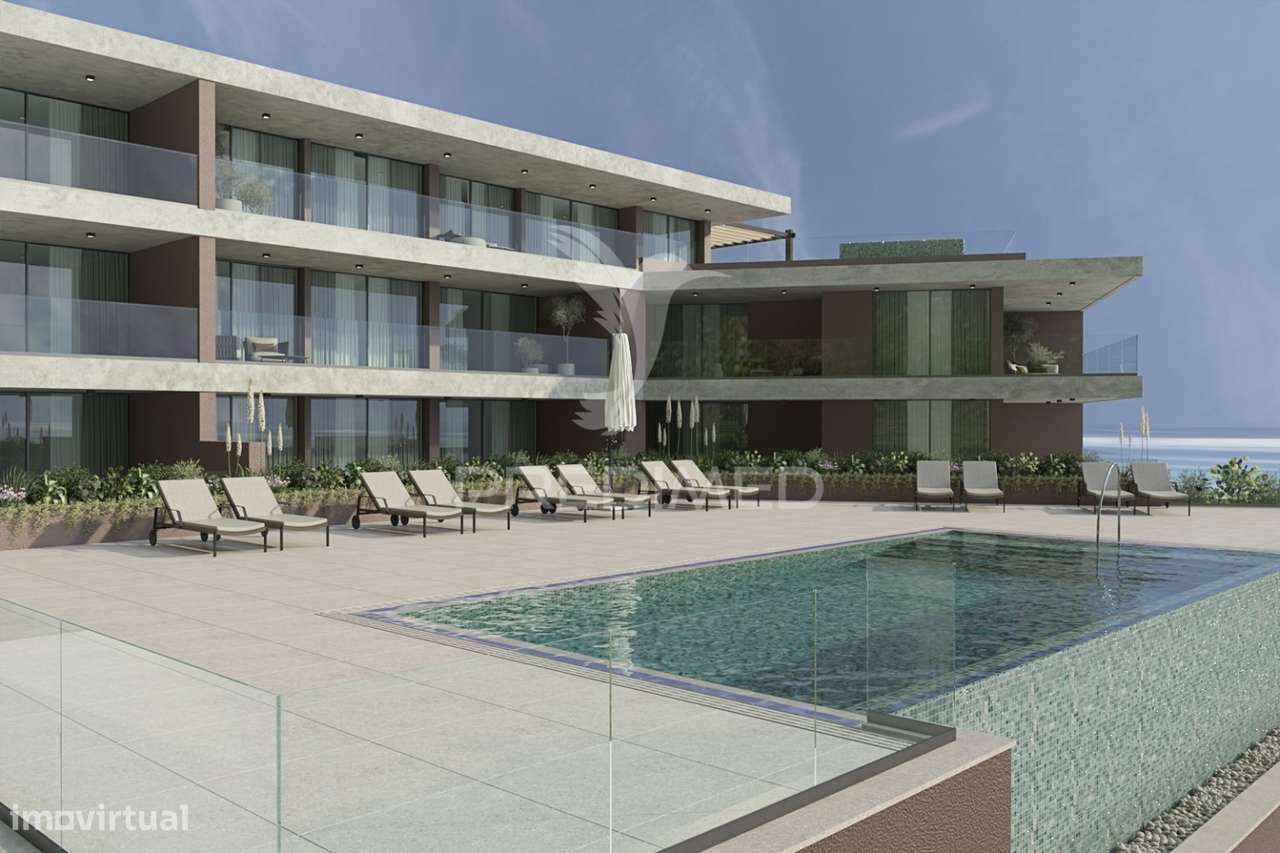 Apartamento T2 com jardim e piscina privada - Grande imagem: 2/22