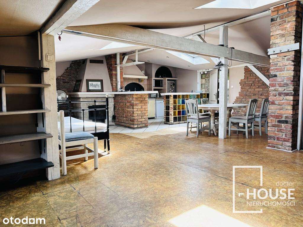 Mieszkanie na sprzedaż w kamienicy z nową elewacją-8