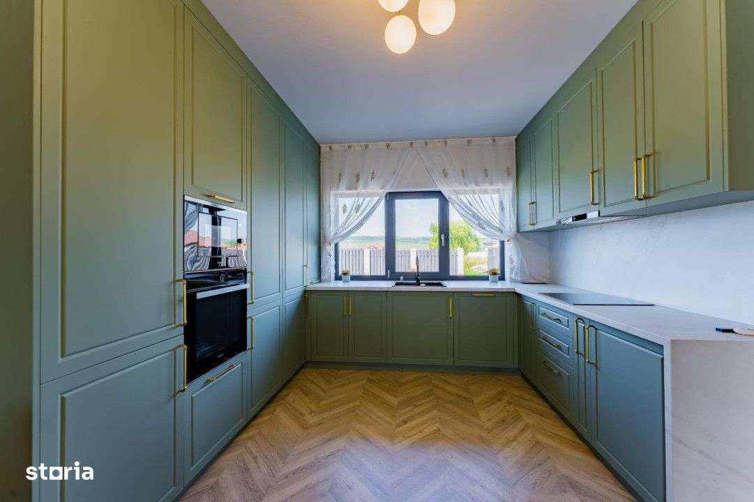 Casa cuplata de 4 camere, ultra moderna, curte cu piscina, zona Jucu - Imagine principală: 4/16