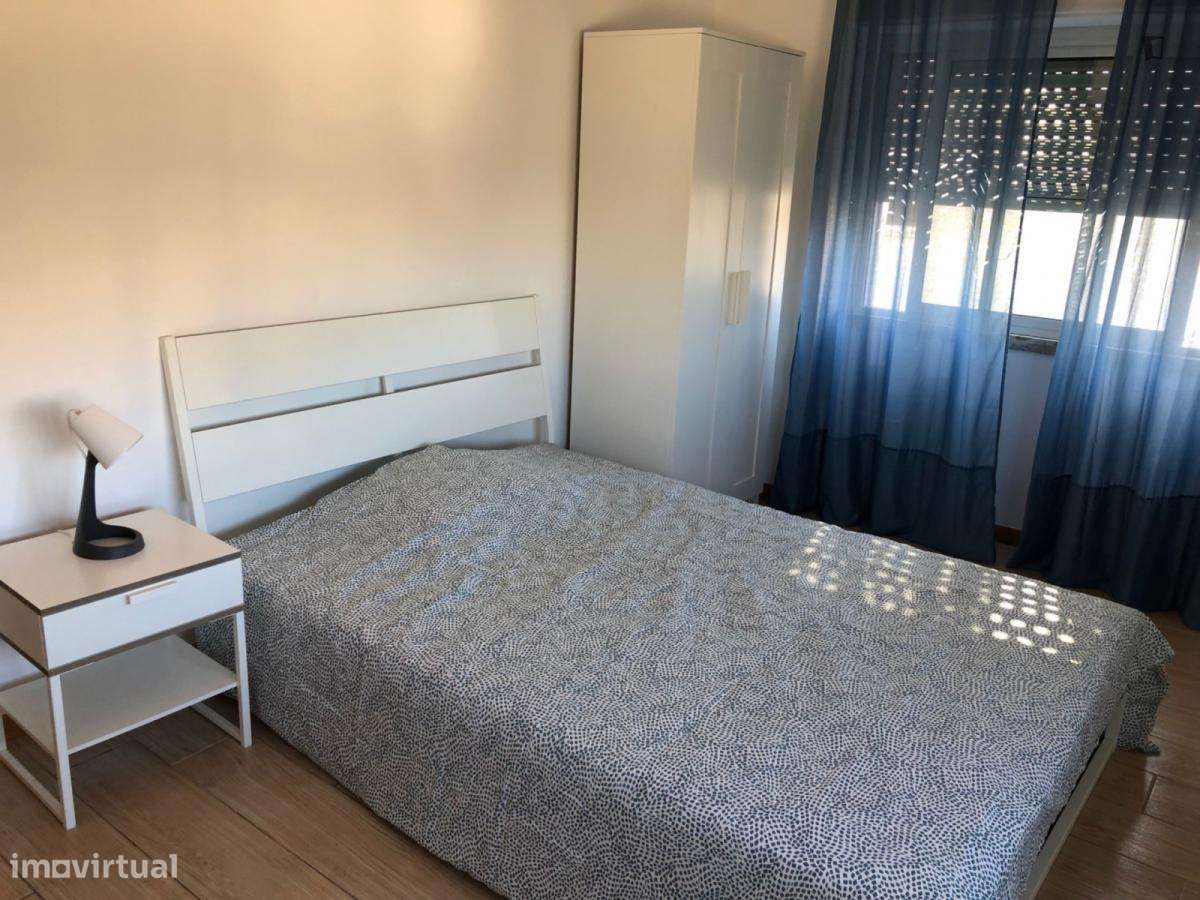 Quarto - localizado em Pontinha Lisbon - Grande imagem: 4/6