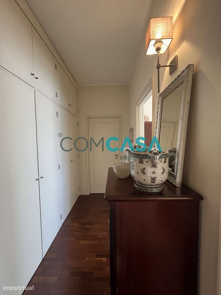 Apartamento 5 assoalhadas (T4) | varandas | permutas | Matosinhos-31