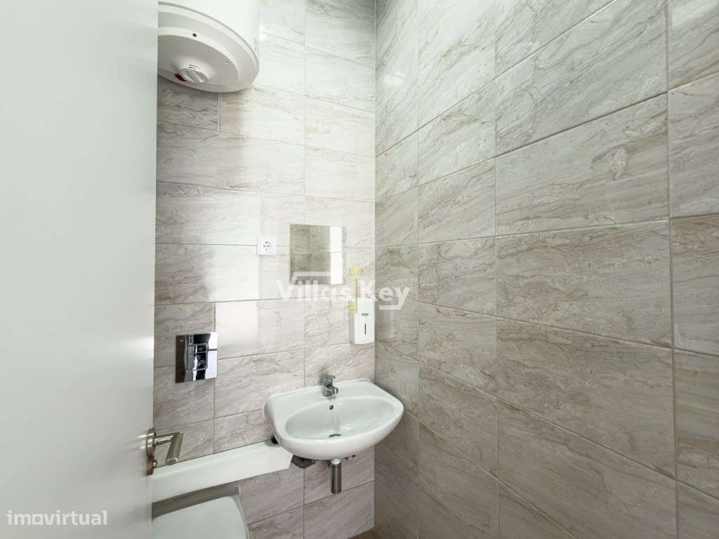 Loja para escritório, comércio ou serviços em Lagos, Algarve, Portugal-9