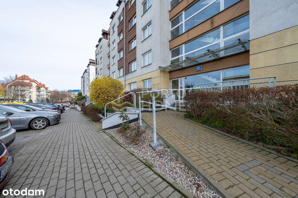 Dwustronne, słoneczne mieszkanie I Widok na zieleń-18