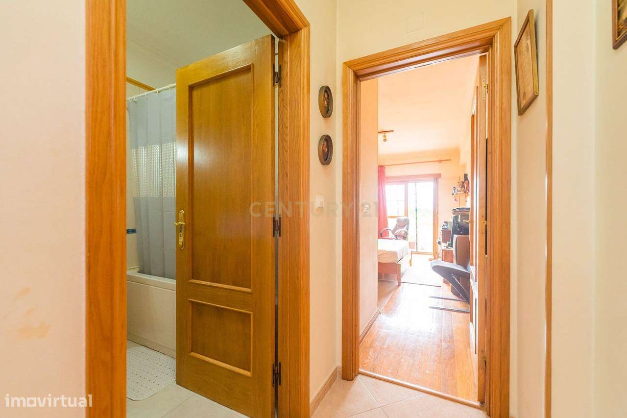 Apartamento T3 c/Box | Matarraque-27