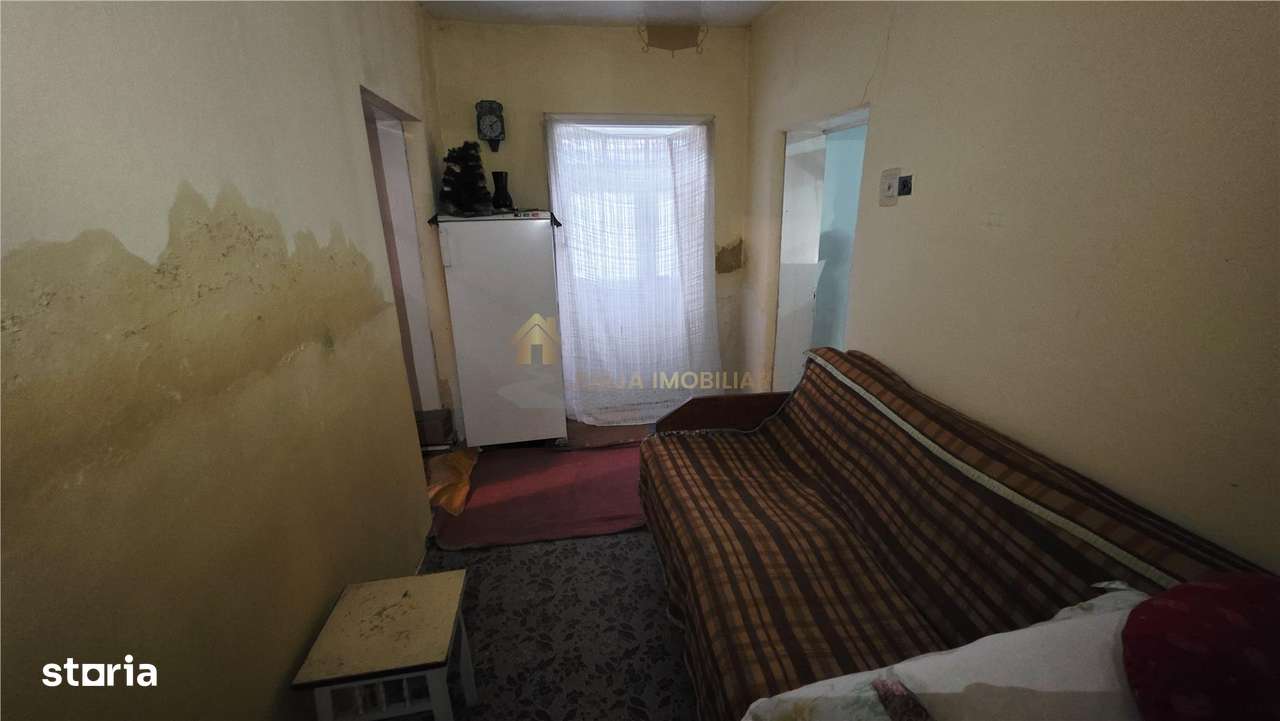 CASA 2 CAMERE 68 MP TEREN 701 MP  APAHIDA-8