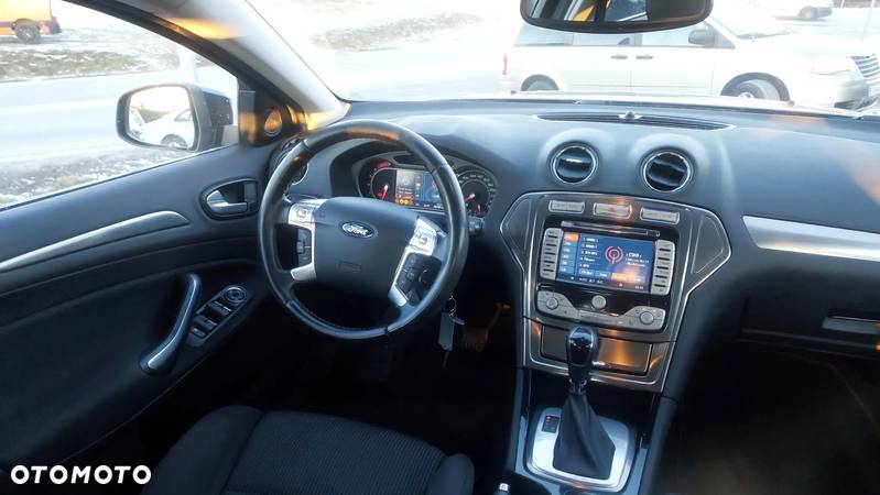 Ford Mondeo 2.3 Titanium - 6