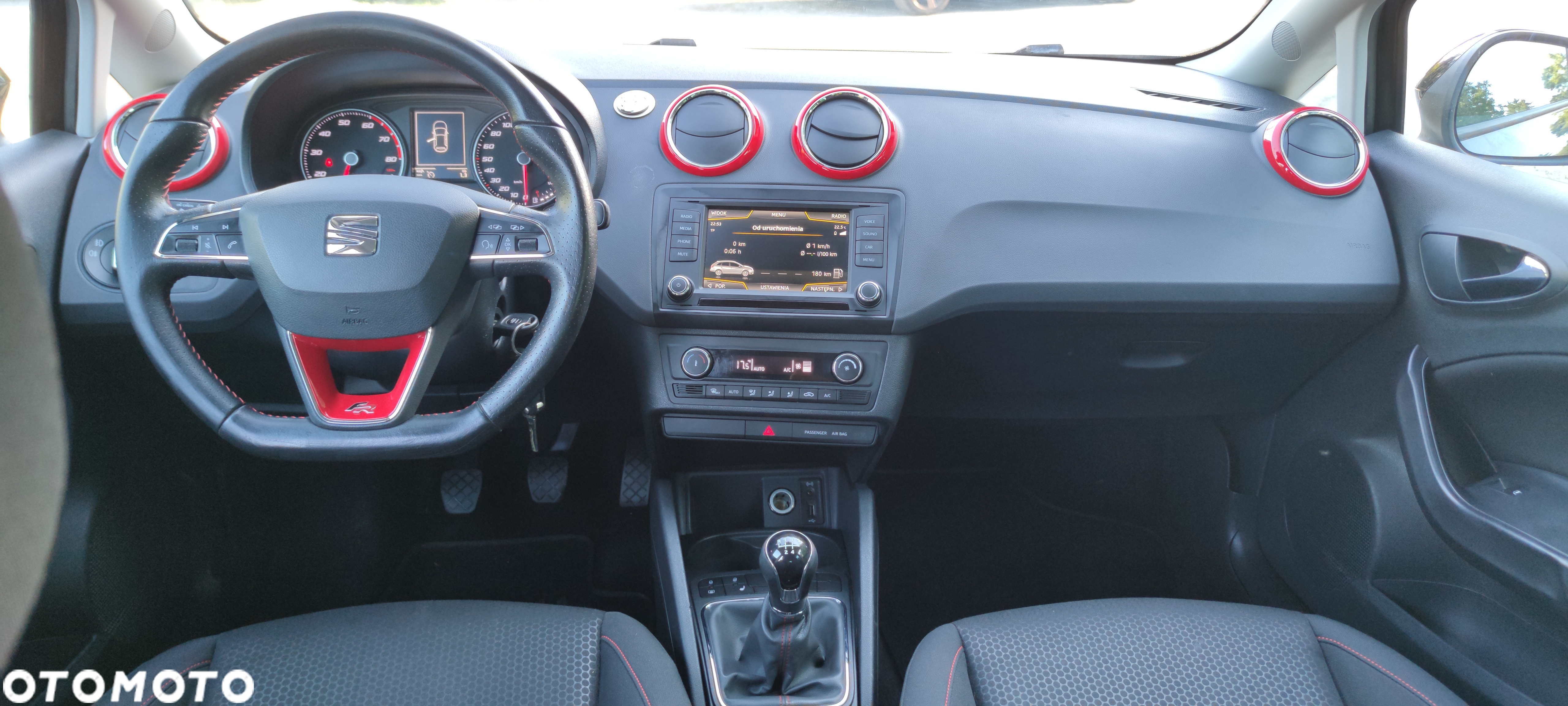 Seat Ibiza ST 1.2 TSI CONNECT - 2