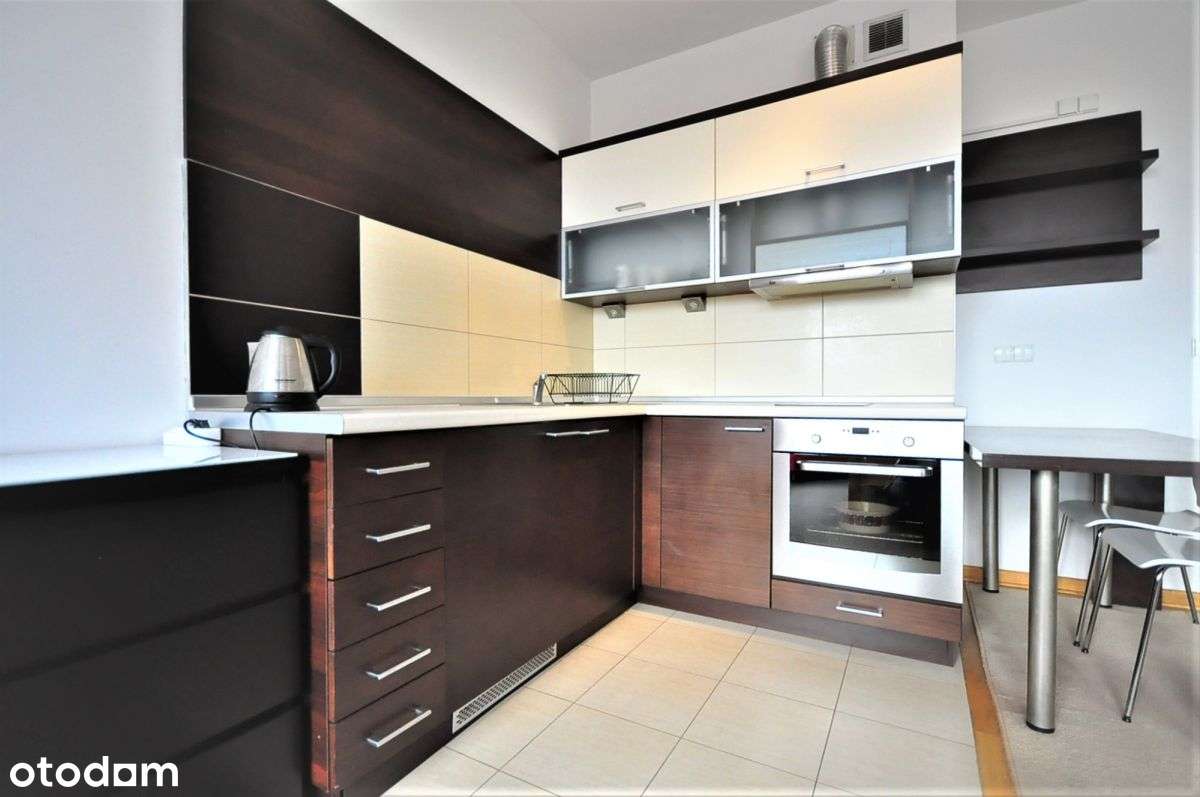 Duża kawalerka na Kabatach z opcją 2 pokoi.-2