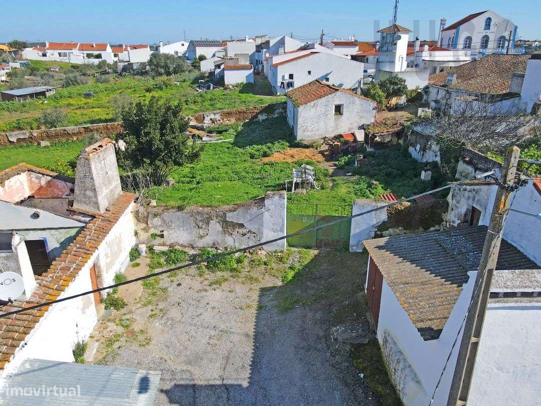 Prédio urbano plurifamiliar- N.ª Sr.ª Machede - Évora-6