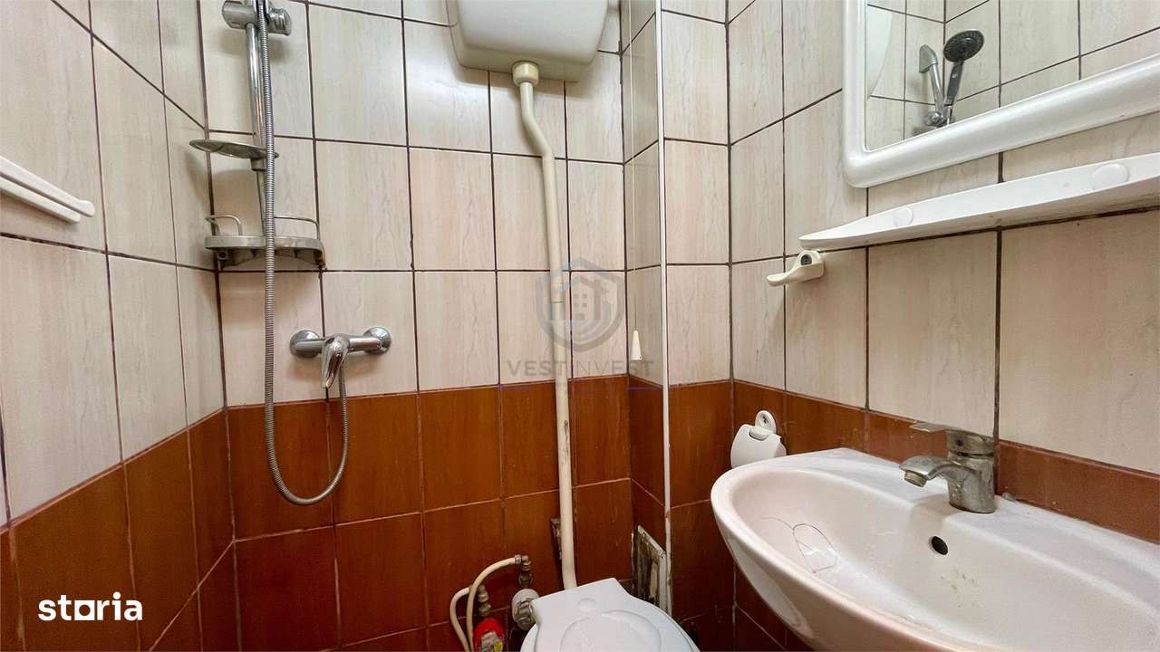 GARSONIERA DE VAZANRE, CANTEMIR, ETAJ 3 - Imagine principală: 3/3
