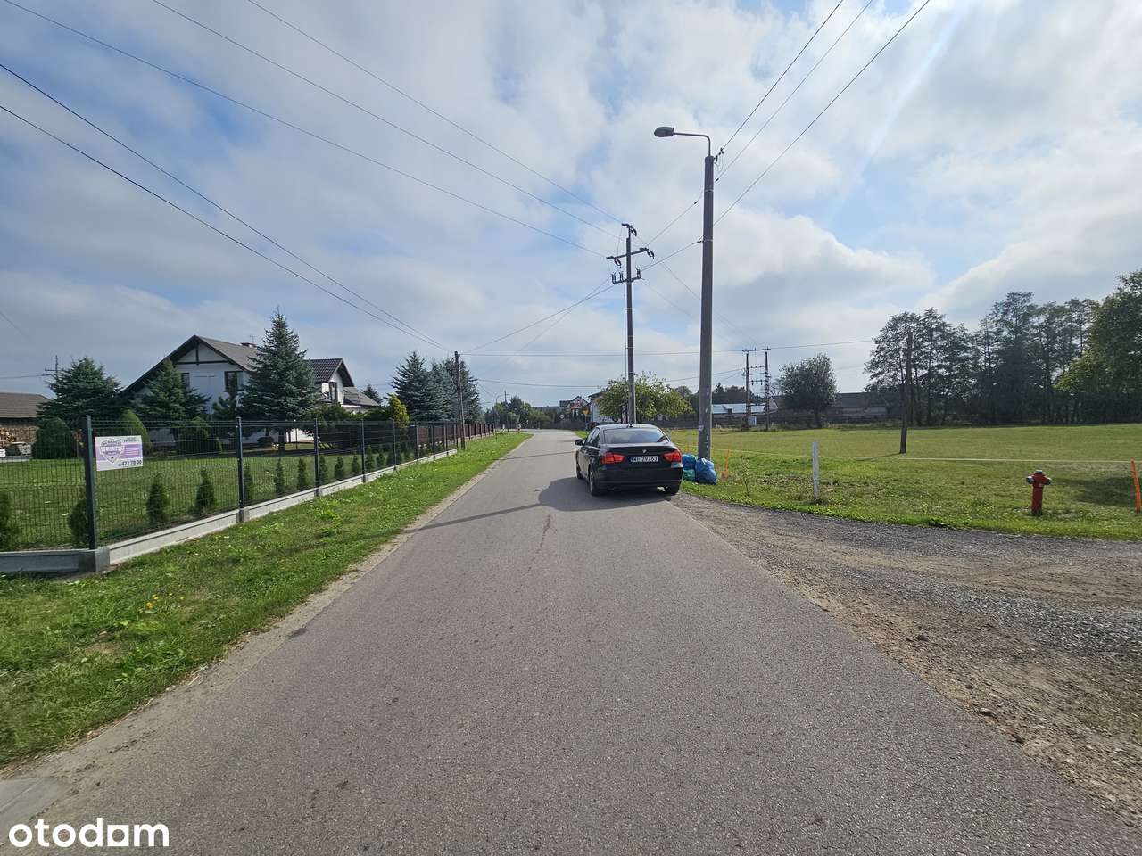 Uchwalony plan; b. dobry dojazd do W-wy; szkoła, PKP. Nowe domy-4