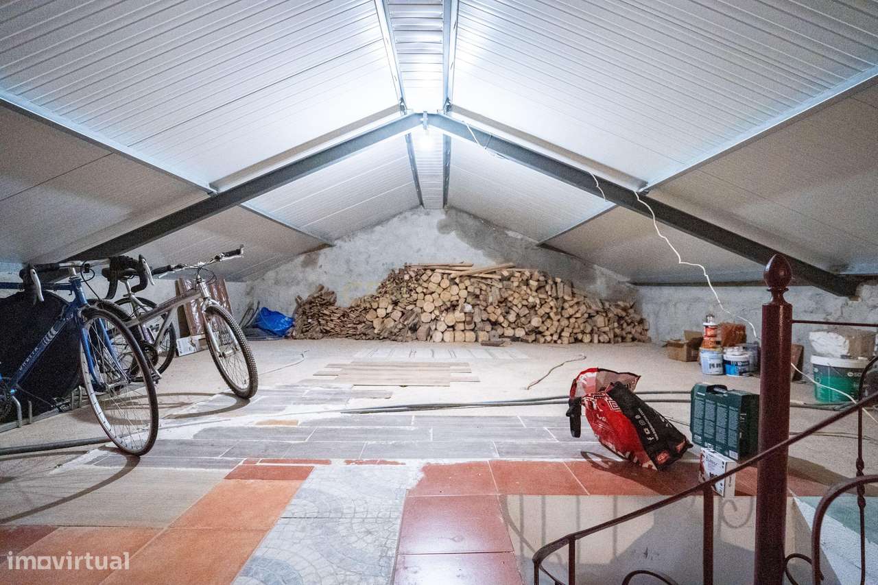 MORADIA TÉRREA T3 + SÓTÃO A 10 MINUTOS DA CIDADE-28