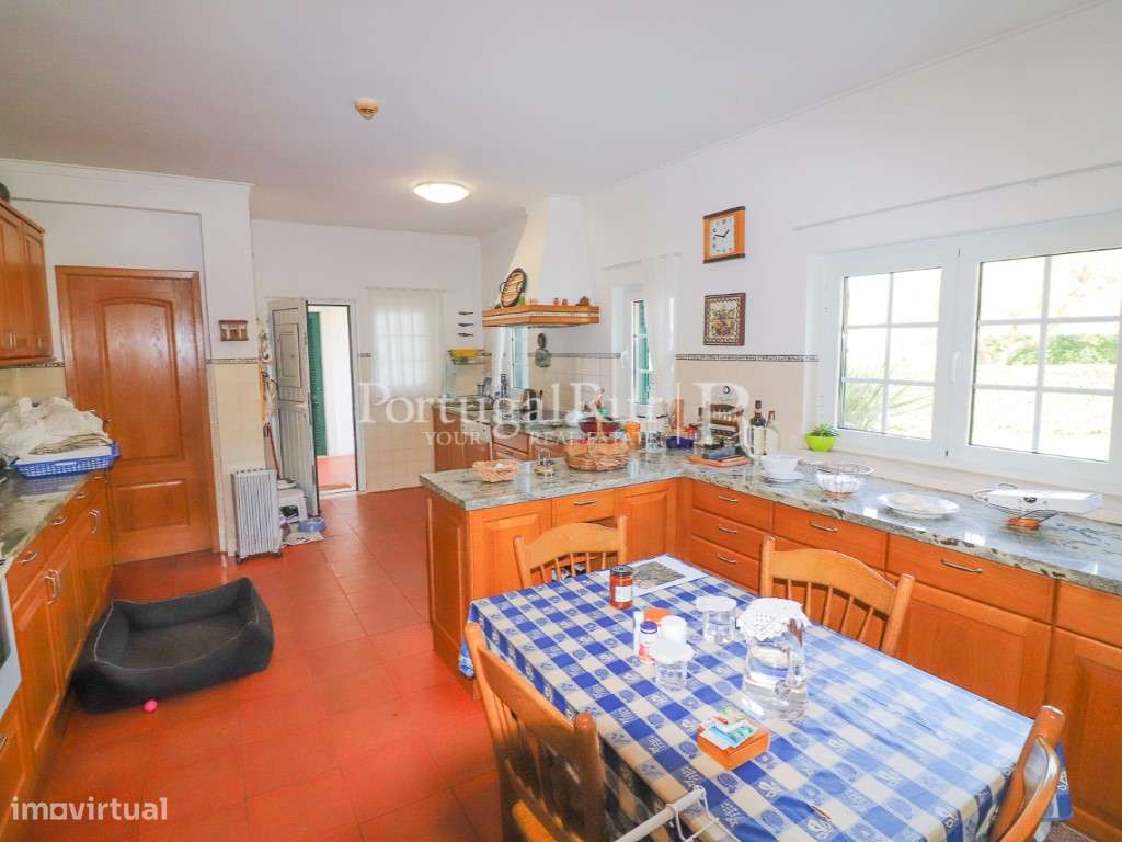 Quintinha com várias habitações em Vila Franca de Xira-9
