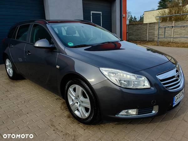 Opel Insignia - 13