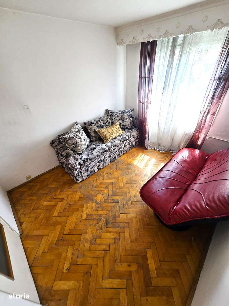 Video | Apartament decomandat 3 camere | Strada Sanatati | Micro 16 - Imagine principală: 5/16