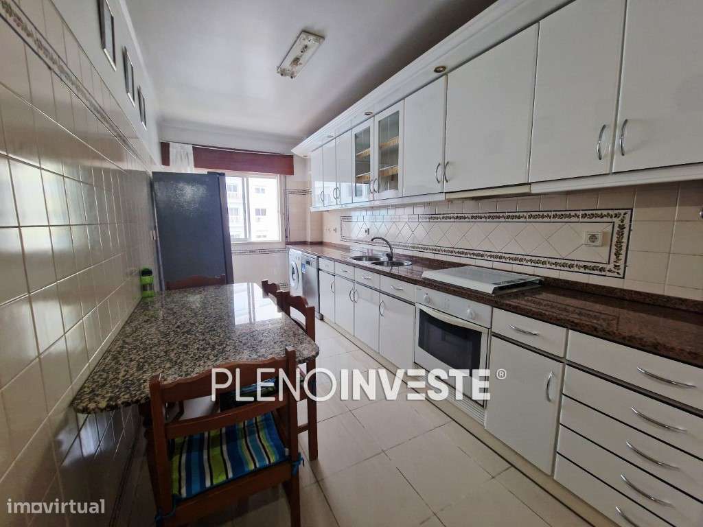 T2 com suite em prédio com elevador-13