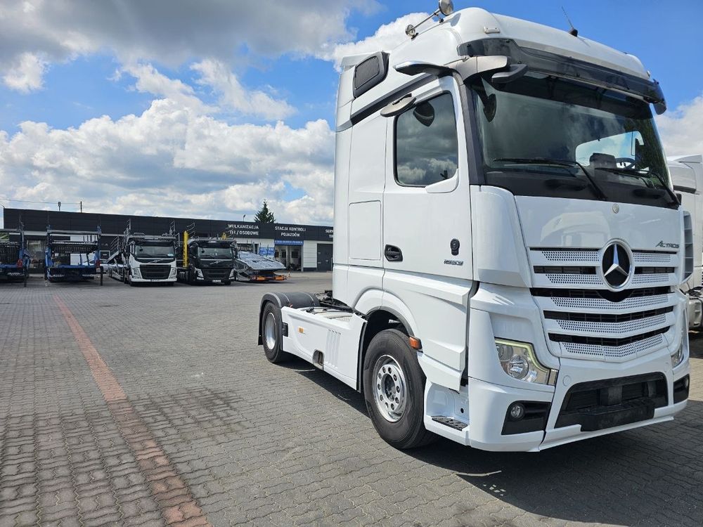 Mercedes-Benz Actros 2021